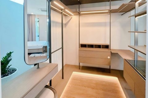 Haus in Bangkok, Thailand 4 Schlafzimmer № 233630 - Foto 11