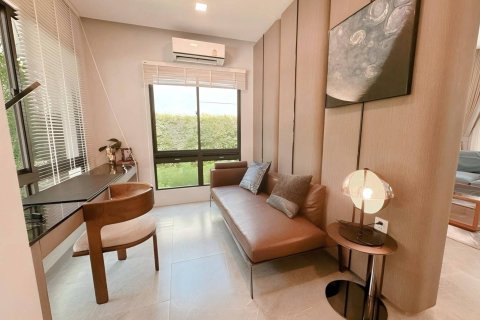 Haus in Bangkok, Thailand 4 Schlafzimmer № 233630 - Foto 7