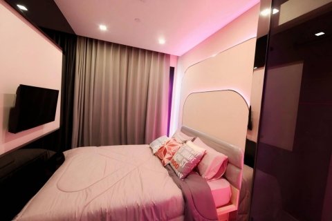 Eigentumswohnung in Bangkok, Thailand, 3 Schlafzimmer  № 233628 - Foto 15
