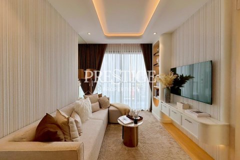 Condominio de 2 dormitorios en Pattaya, Tailandia № 198245