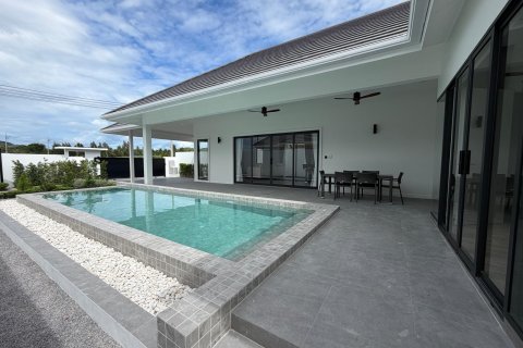 Chalet de 3 dormitorios en Hua Hin, Tailandia № 169891 - foto 16