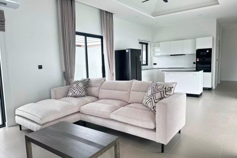 Chalet de 3 dormitorios en Hua Hin, Tailandia № 169891 - foto 5