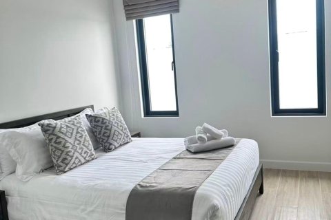 Chalet de 3 dormitorios en Hua Hin, Tailandia № 169891 - foto 6