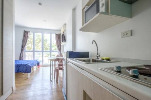 Estudio en el condominio en Jomtien Beach, Pattaya, Tailandia № 204292 - foto 4
