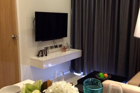 Condominio de 1 dormitorio en Pattaya, Tailandia № 204291 - foto 3