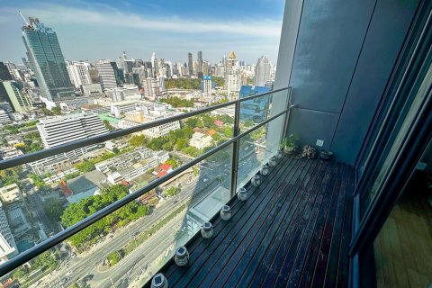 Condominio de 3 dormitorios en Bangkok, Tailandia № 65566 - foto 2