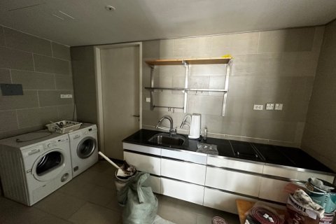 Condominio de 3 dormitorios en Bangkok, Tailandia № 65565 - foto 11
