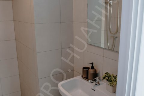 Apartamento de 1 dormitorio en Hua Hin, Tailandia № 206094 - foto 11