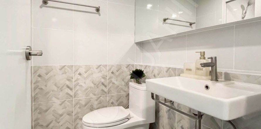 Apartamento de 1 dormitorio en Hua Hin, Tailandia № 206096
