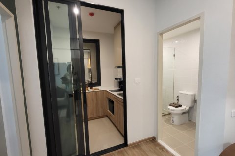 Condominio de 2 dormitorios en Bangkok, Tailandia № 165702 - foto 9