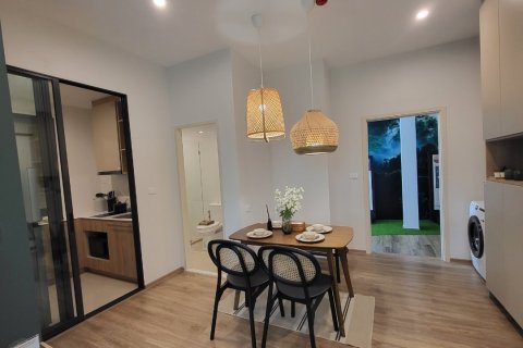 Condominio de 2 dormitorios en Bangkok, Tailandia № 165702 - foto 4