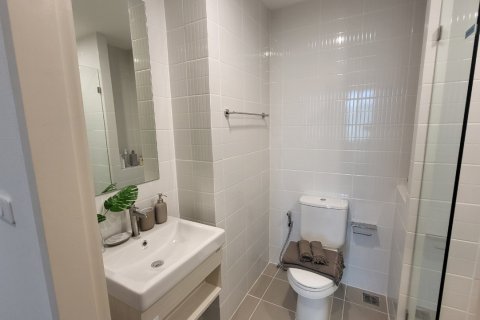 Condominio de 2 dormitorios en Bangkok, Tailandia № 165702 - foto 5