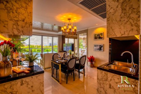 Condominio de 2 dormitorios en Jomtien Beach, Pattaya, Tailandia № 165705 - foto 19