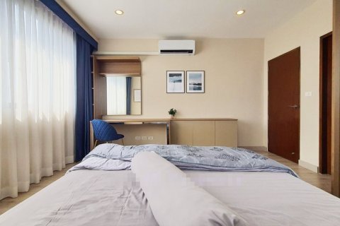 Condominio de 1 dormitorio en Phra Khanong, Bangkok, Tailandia № 143398 - foto 8