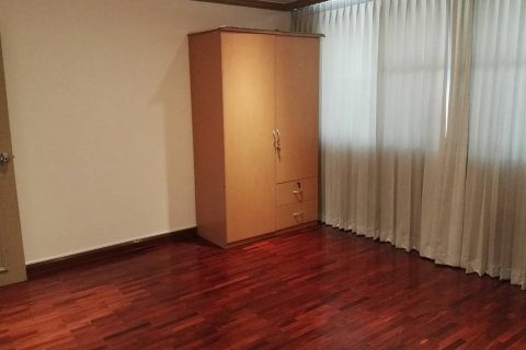 Condominio de 3 dormitorios en Bangkok, Tailandia № 65833 - foto 8