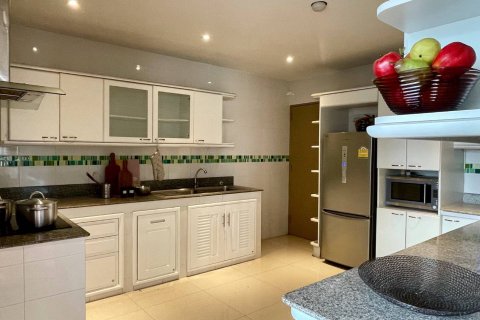 Condominio de 3 dormitorios en Bangkok, Tailandia № 65833 - foto 10