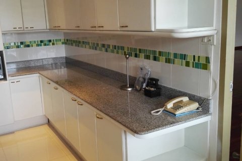 Condominio de 3 dormitorios en Bangkok, Tailandia № 65833 - foto 6