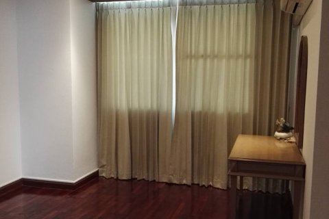 Condominio de 3 dormitorios en Bangkok, Tailandia № 65833 - foto 12