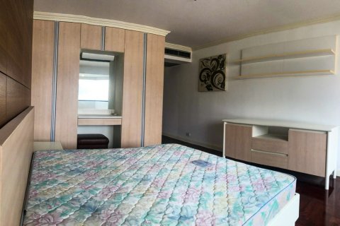 Condominio de 2 dormitorios en Bangkok, Tailandia № 65838 - foto 12