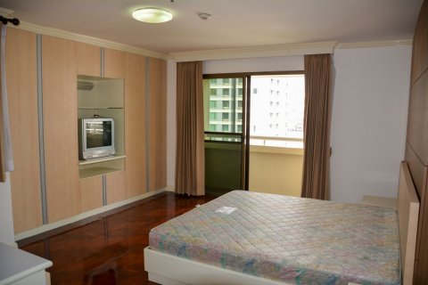 Condominio de 2 dormitorios en Bangkok, Tailandia № 65838 - foto 10