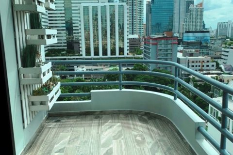 Condominio de 2 dormitorios en Bangkok, Tailandia № 65835 - foto 3