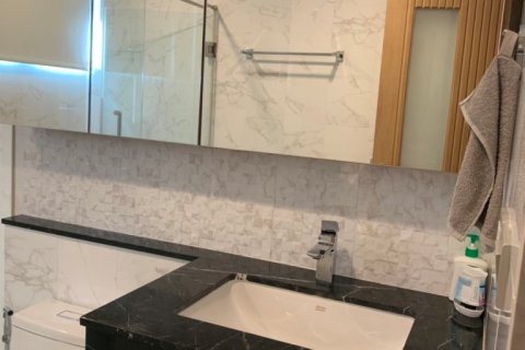 Condominio de 2 dormitorios en Bangkok, Tailandia № 65835 - foto 17