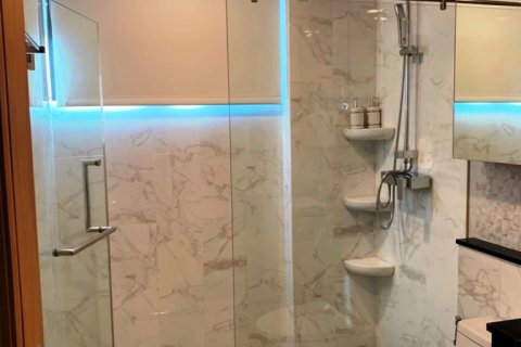 Condominio de 2 dormitorios en Bangkok, Tailandia № 65835 - foto 18