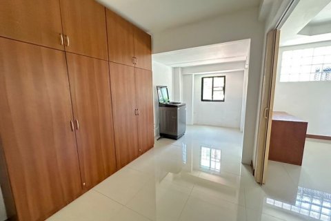 House in Pattaya, Thailand 3 bedrooms № 158739 - photo 11