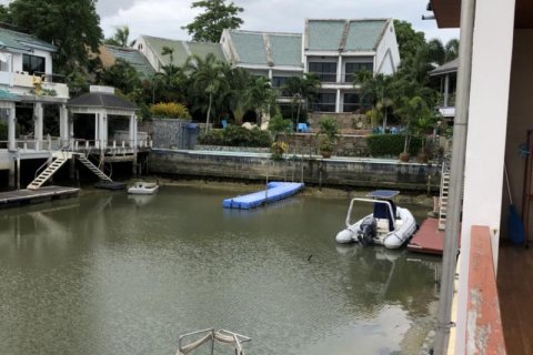 House in Pattaya, Thailand 3 bedrooms № 158739 - photo 20