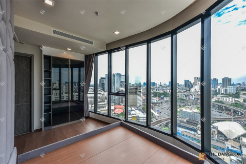 Condo à Bangkok, Thaïlande, 2 chambres № 220612 - photo 2
