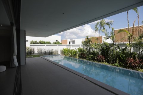 Chalet de 3 dormitorios en Bang Tao, Tailandia № 74588 - foto 15