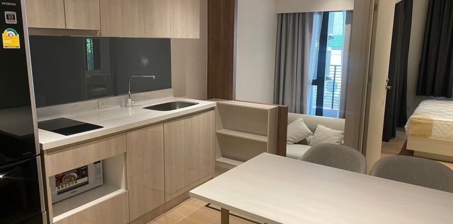 Estudio en el condominio en Watthana, Bangkok, Tailandia № 144980