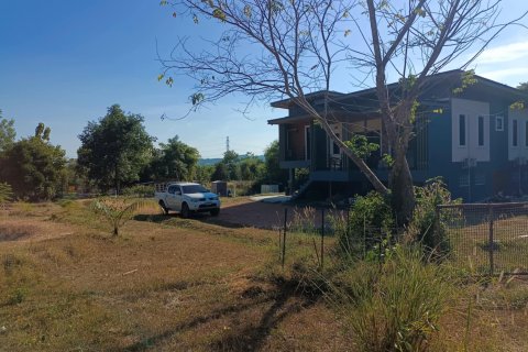 Casa de 4 dormitorios en Klaeng, Tailandia № 170931 - foto 4