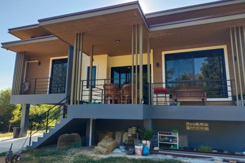 Casa de 4 dormitorios en Klaeng, Tailandia № 170931 - foto 5