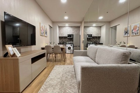 Condominio de 2 dormitorios en Khlong Toei, Bangkok, Tailandia № 137113
