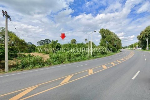 Grundstück in Lopburi, Thailand 8000 m2 № 167432