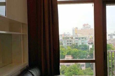Дуплекс в Клонг Тоэй, Бангкок, Таиланд с 1 спальней  № 47550