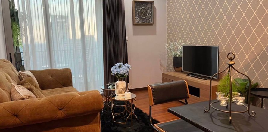 Condo in Khlong Toei, Bangkok, Thailand, 2 bedrooms № 47555