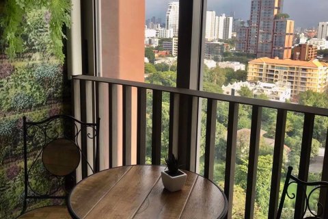 Condo in Khlong Toei, Bangkok, Thailand, 2 bedrooms № 47555 - photo 11