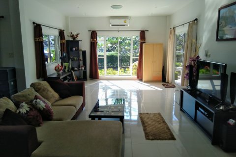 Casa de 3 dormitorios en Cha-am, Tailandia № 170874 - foto 5