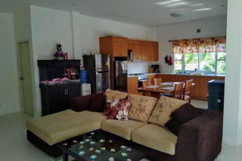Casa de 3 dormitorios en Cha-am, Tailandia № 170874 - foto 6