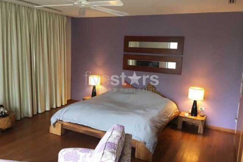 Casa de 4 dormitorios en Phuket, Tailandia № 67010 - foto 7