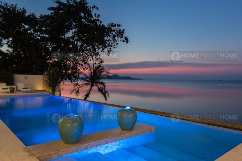 Chalet de 3 dormitorios en Ko Samui, Tailandia № 180261 - foto 5