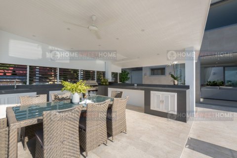 Chalet de 3 dormitorios en Ko Samui, Tailandia № 180261 - foto 13