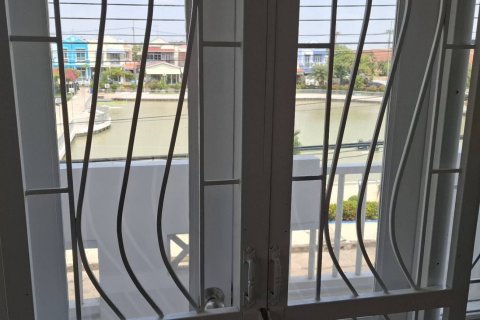 Casa de 3 dormitorios en Khlong Luang, Tailandia № 173095 - foto 9