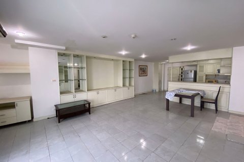Condo à Watthana, Bangkok, Thaïlande, 2 chambres  № 71573