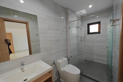 Casa de 3 dormitorios en Bang Lamung, Tailandia № 117206 - foto 17
