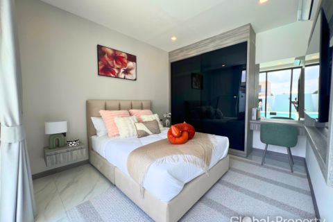 Casa de 3 dormitorios en Pattaya, Tailandia № 117210 - foto 15