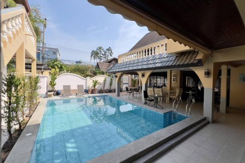 Local comercial 516 m2 en Pattaya, Tailandia № 117208 - foto 3