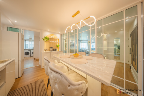 Condo in Bangkok, Thailand, 2 bedrooms  № 187476